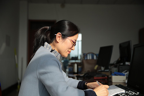 宋智慧.jpg 宋智慧.jpg